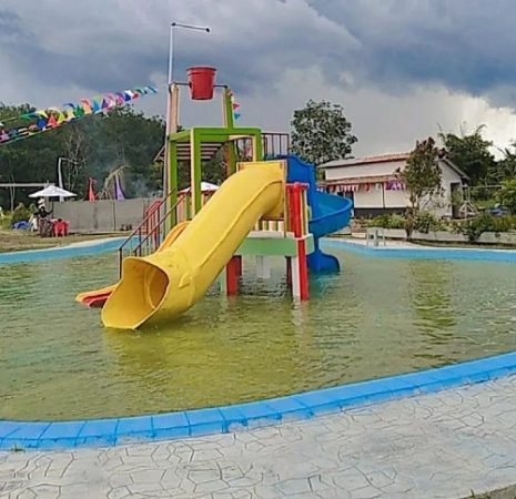 Telah Dibuka Kolam Renang Anak Anindya Pool and Garden di Rasau Jaya